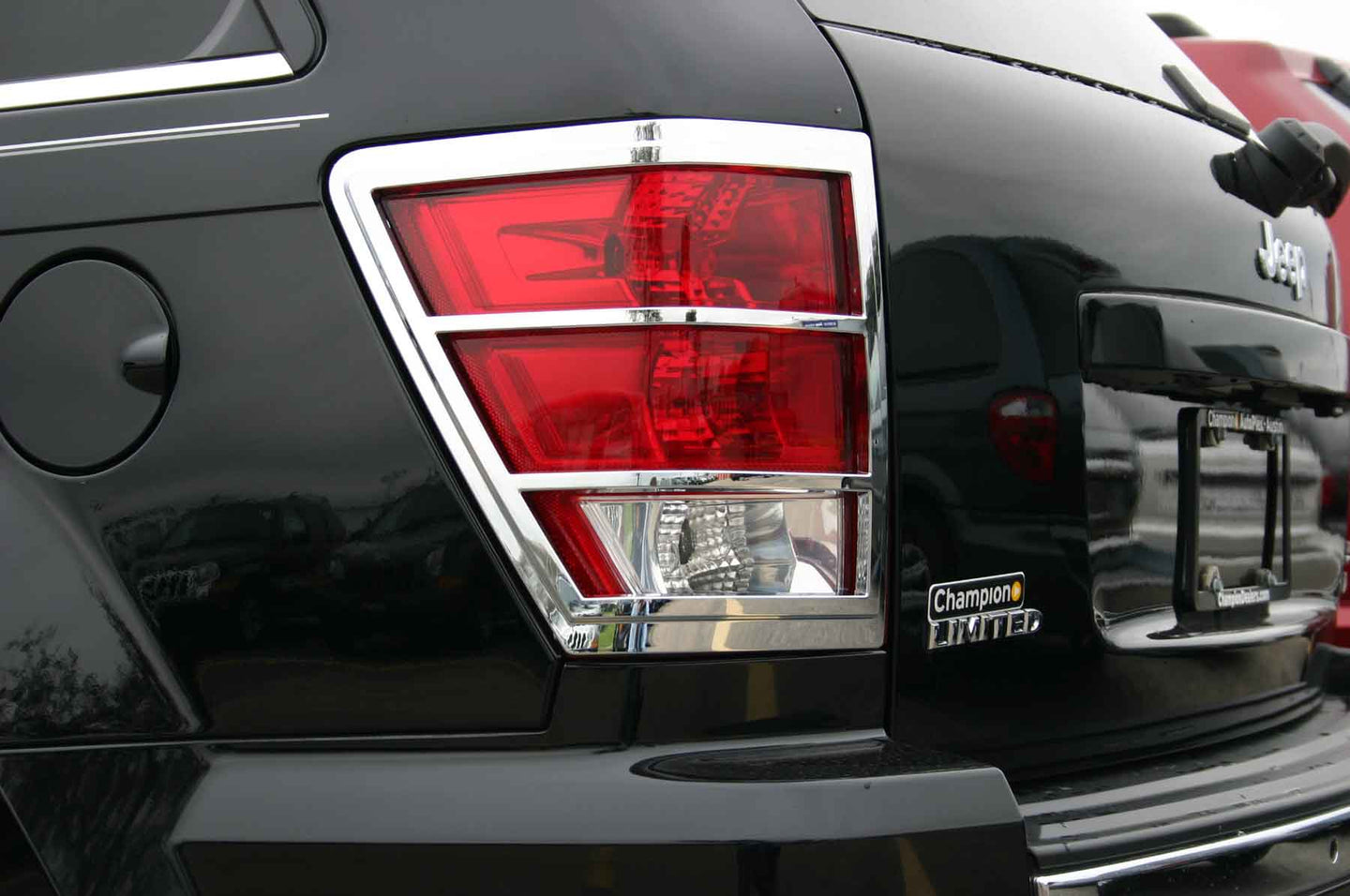 Jeep Grand Cherokee Chrome Tail Light Bezel Trim Covers